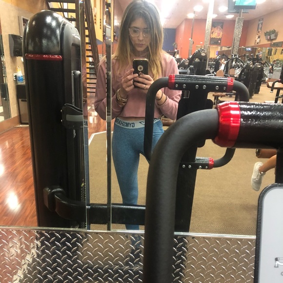 Meet your Posher, Lindsay - Picture 7 of 8